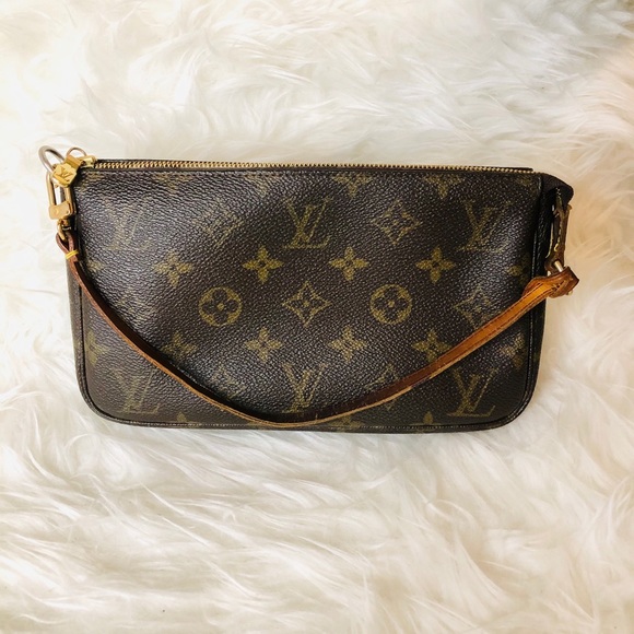 ‼️Sold‼️Louis Vuitton Pochette Accessoires - Picture 2 of 6